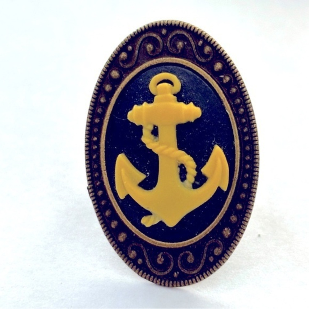 Black and Yellow Anchor Cameo Adjustable Ring, Handmade, NWT, Unworn